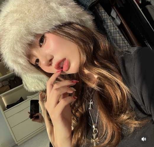 Instagram：中町綾(@ayanakamachi)より