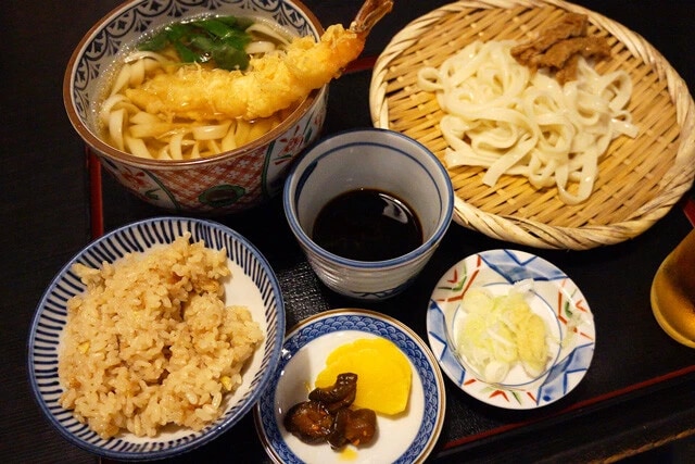 「にこにこセット」（980円）