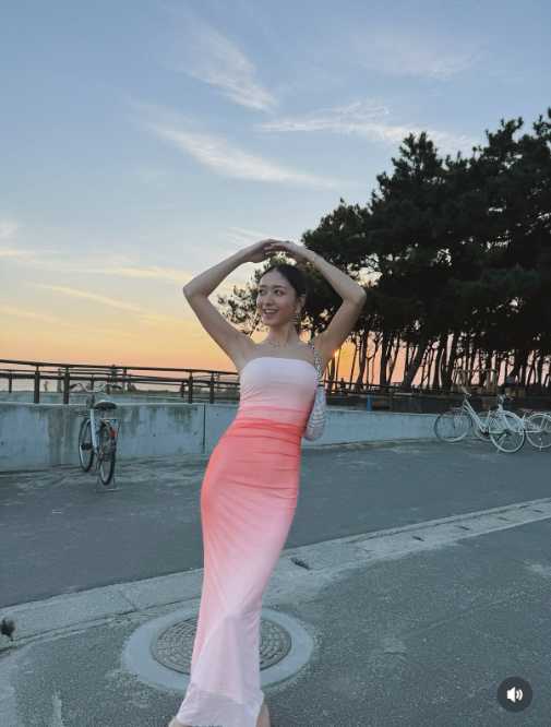 Instagram：みちょぱ(@michopa1030)より