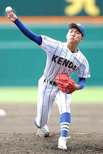 石垣元気（いしがき げんき）【健大高崎高】高校生ながら常時150キロ台を計測する右腕