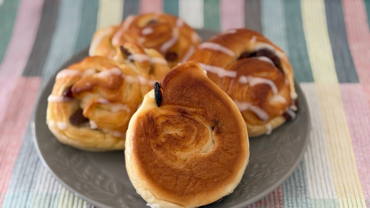 ふんわり甘くて幸せ！【ファミマ】思わず独り占めしたくなる大容量パン