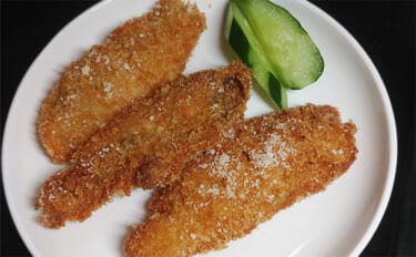 釣魚で作る「ビールのおつまみ」レシピ:マルセイゴのチーズカツ パン粉は強めに付けて
