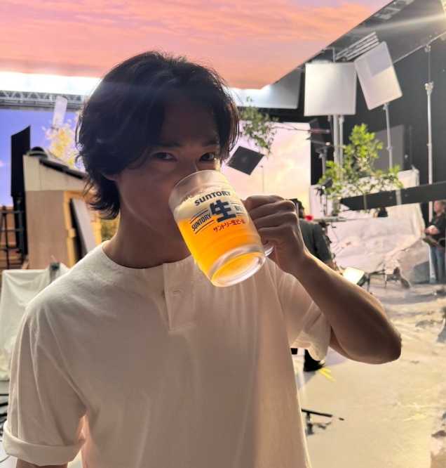 Instagram:山﨑賢人(@kentooyamazaki)より