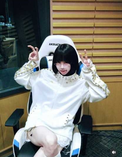 Instagram:あのちゃん(@a_n_o2mass)より