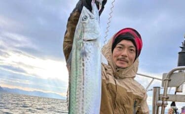 【沖釣り釣果速報】若狭沖のジギングでメタボサワラ浮上！ヒラマサ＆シーバスも交じり好気配（北陸）