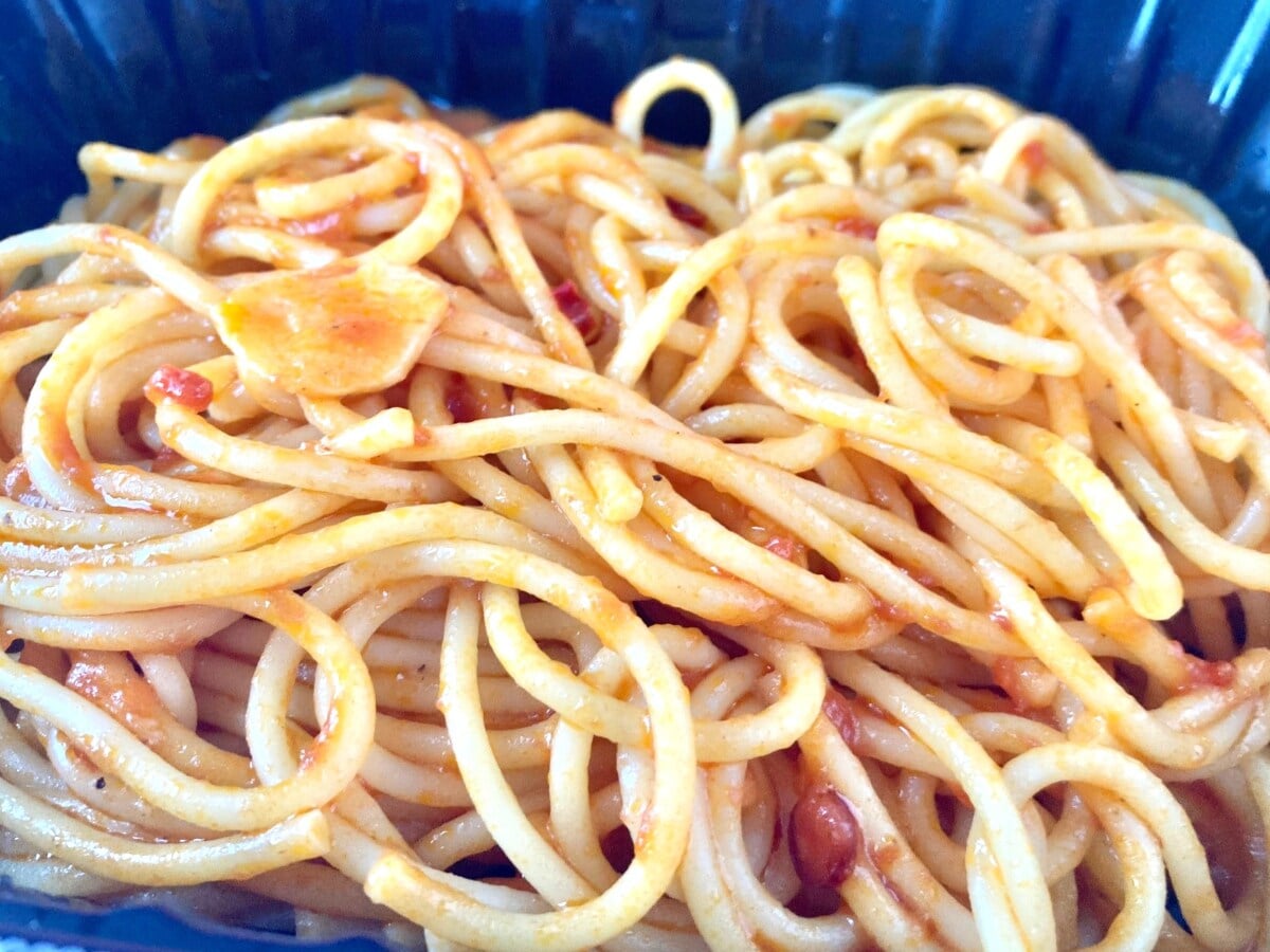 辛いやつ出たの最高すぎ！まんまカプリチョーザ！【セブン】旨辛界隈の老舗監修スパゲッティ