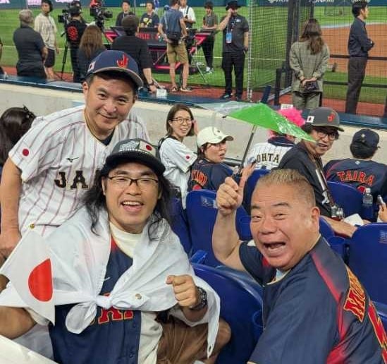 Instagram:ロッチ中岡(@lottinakaoka)より