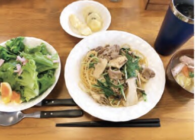 食事も練習の一環 3食バランスのとれたメニューを/麺類『「山の神」神野大地の必ずやるべきランニングバイブル』