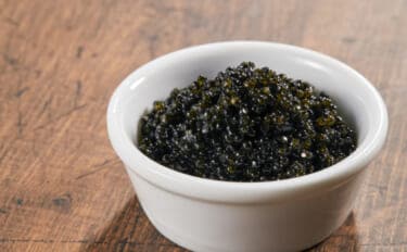 日本で作られたキャビアがあるの知ってる? 美味しさの理由は鮮度の良さにあり