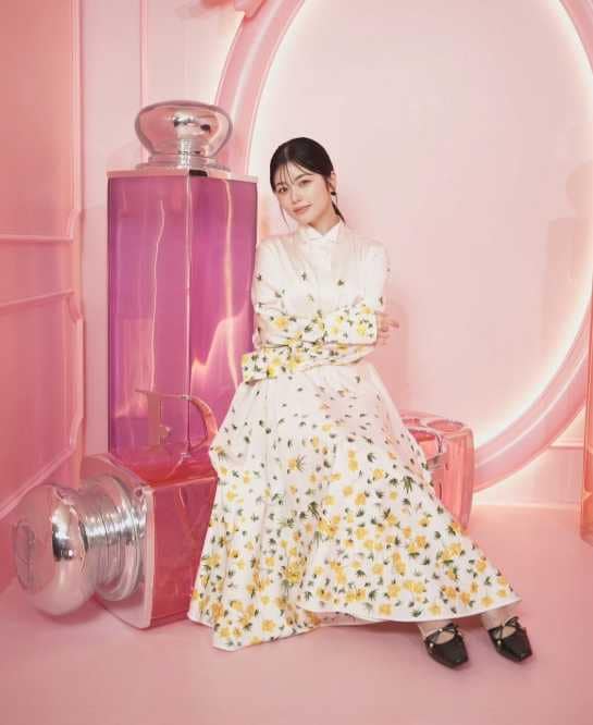 Instagram:小芝風花(@fuka_koshiba_official)より