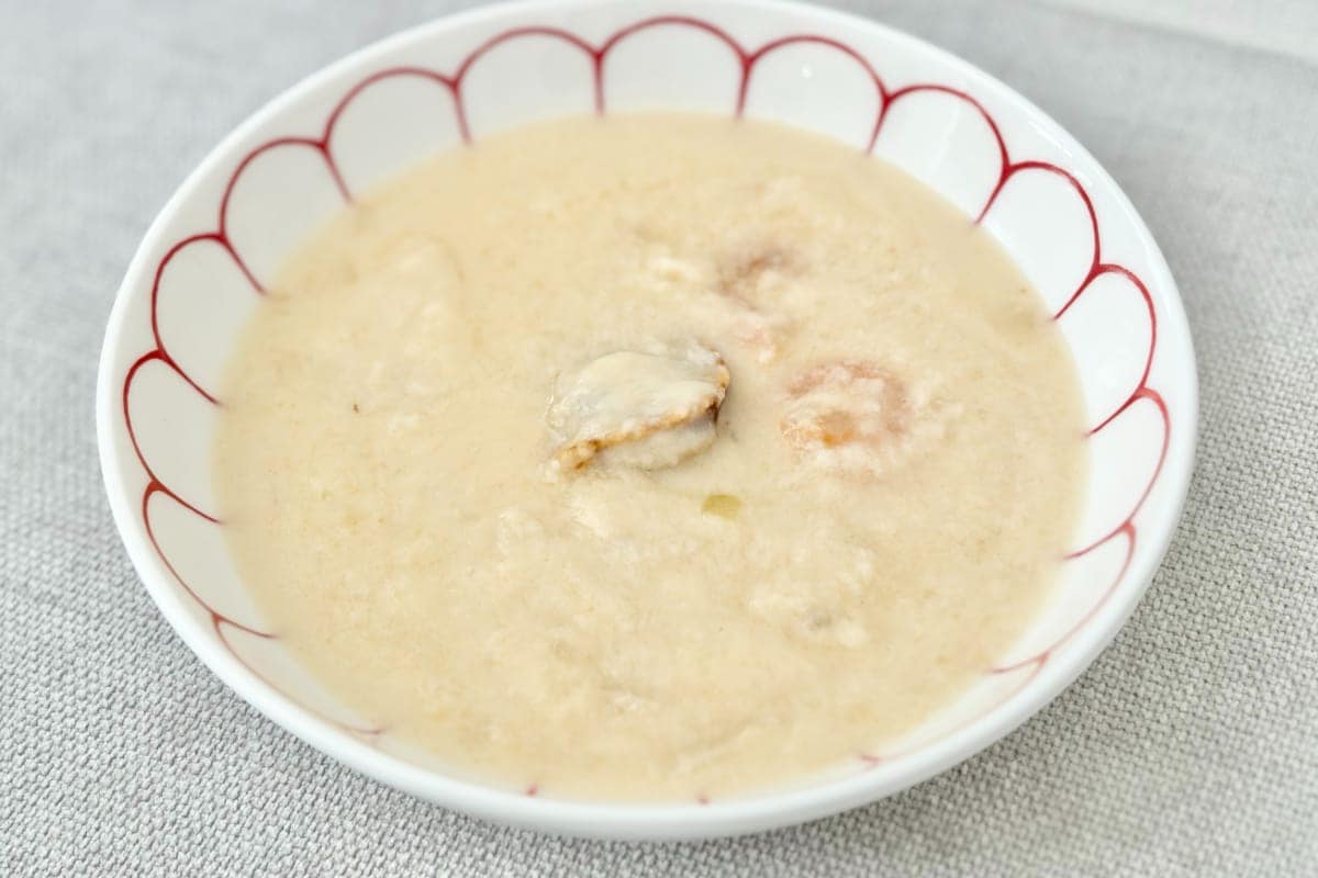 大きめサイズのホタテとエビ、みっけ!【ファミマ】のあったかシチュー