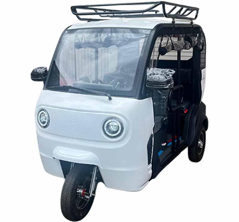 普通免許で乗れる EV 三輪ブランド「threee／スリー」が本格始動、東京に3/1ショールーム開設 記事1