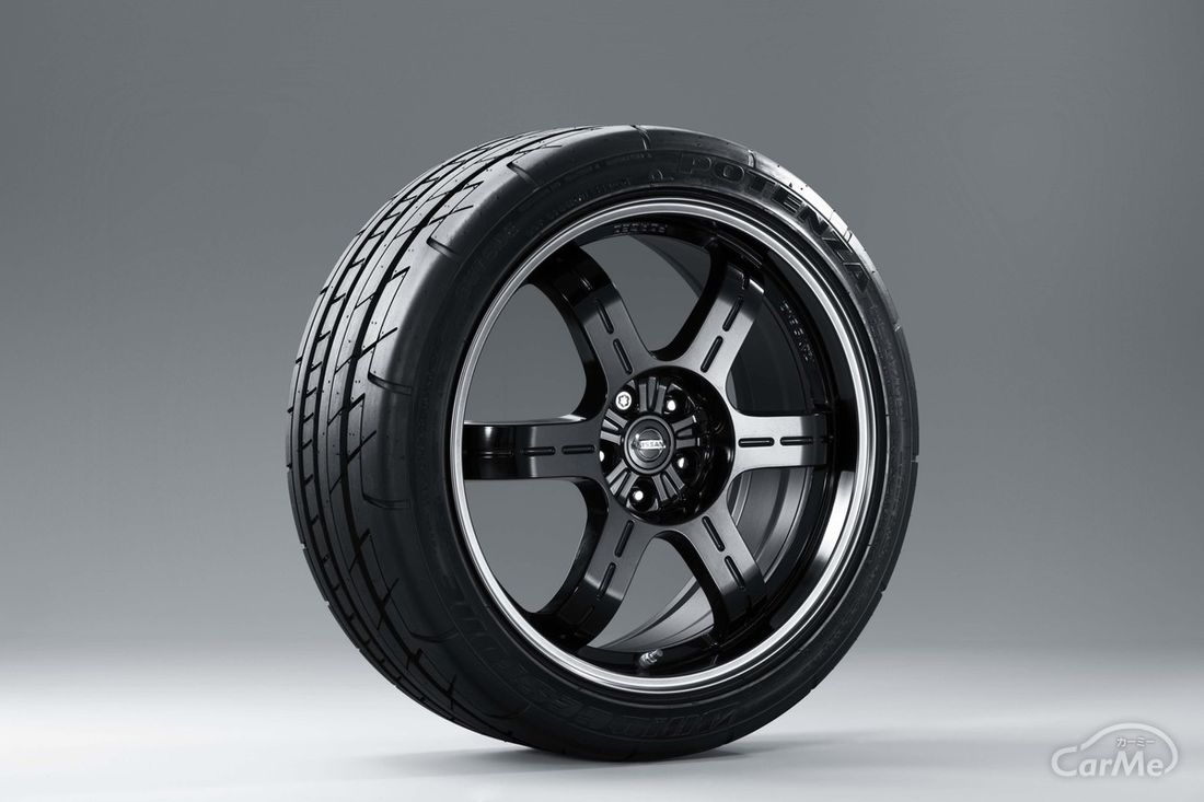 ランフラットタイヤ　GT-R R35