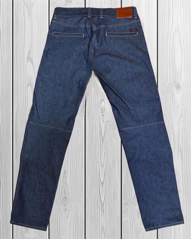 クラファン950%超達成!超超早割完売!SFGの意志を継ぐライダー専用デニム「MADE