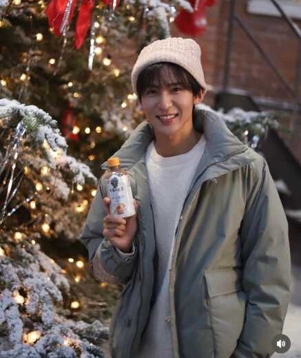 Instagram:目黒蓮(@sn_meguro.ren_official)より