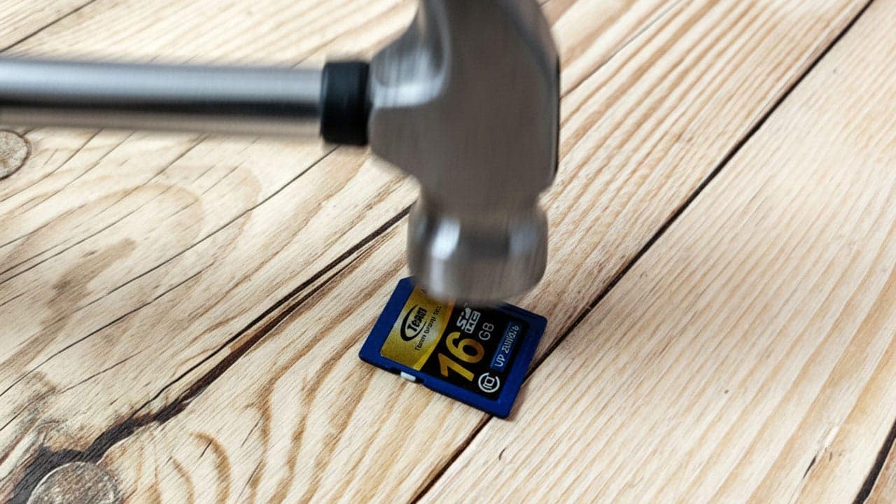 不要になったSDカードはどう処理するのが正解なの？　データ漏洩を防ぐ3つの方法の画像1