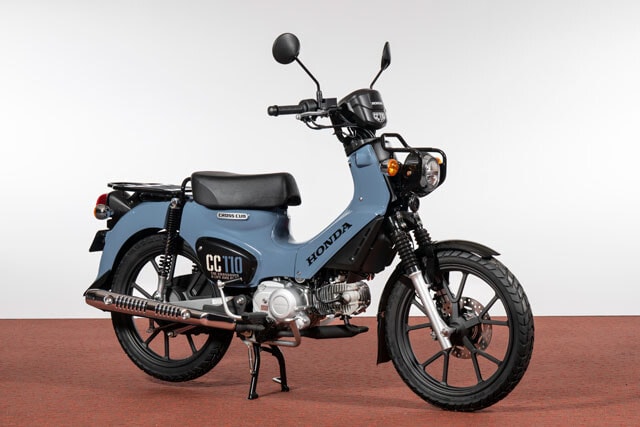 クロスカブ110 Lite 12月11日発売 価格:40万1500円 ベースの原付二種の価格は41万2500円