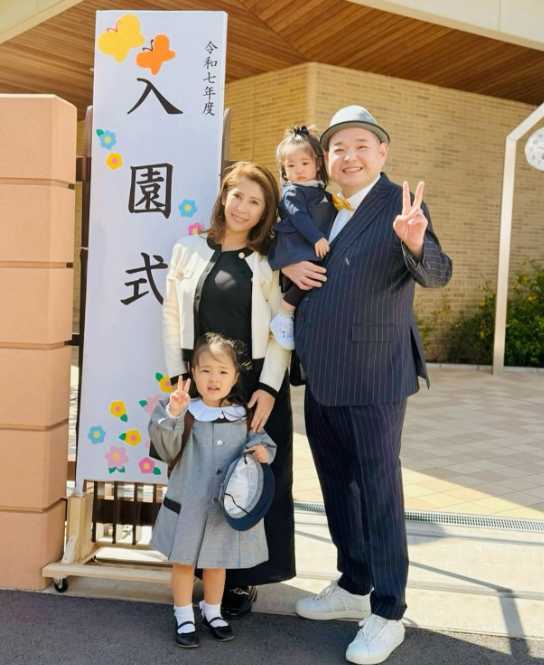 Instagram:内山琴(@uchiyama_family)より