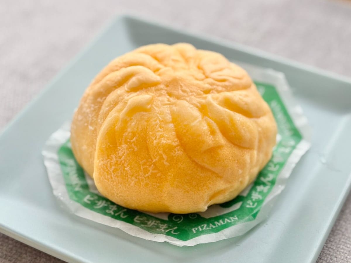 チーズがめちゃめちゃのび～る！！【ファミマ】の中華まんが「うめえ」