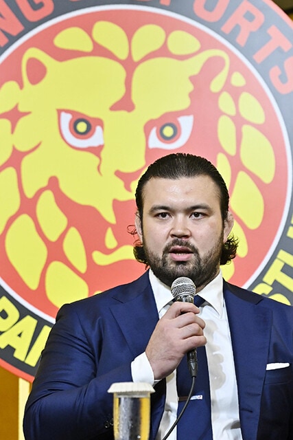 ウルフ アロンが新日本プロレス入団を発表