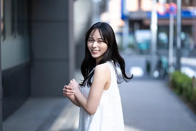 球場の芝について語った山本キャスター