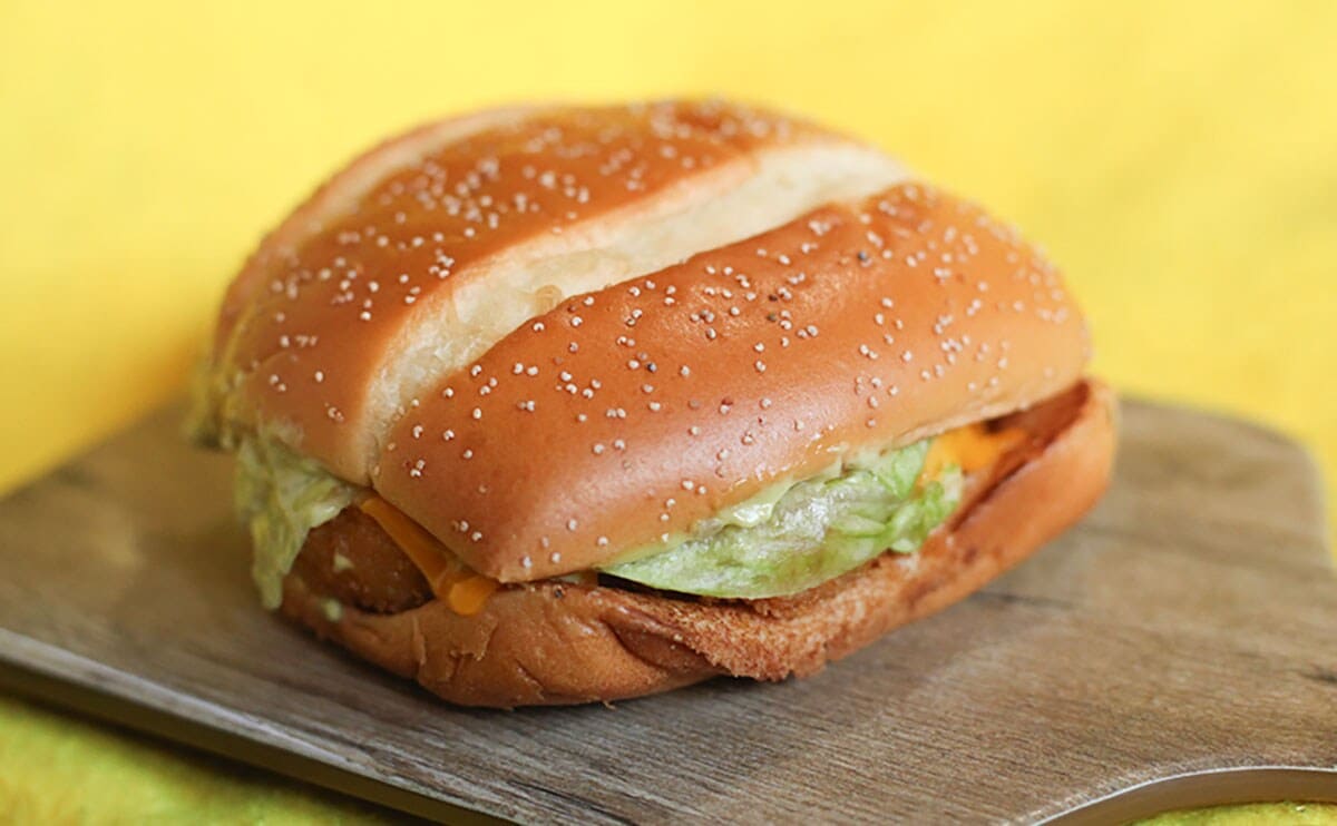 「えびフィレオが最強になった時の味」ピリ辛で夏らしい【マクドナルド】新商品