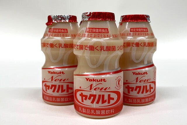 シロタ株が１本（６５ｍｌ）に２００億個含まれている「ヤクルト」（写真）。人気の「ヤクルト１０００」は１本（１００ｍｌ）に１０００億個入っている