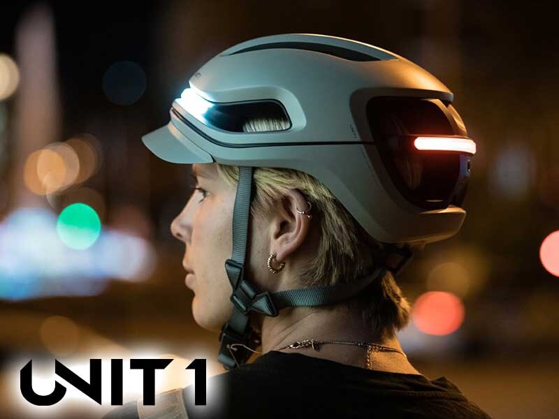 ウィンカー・ブレーキライト搭載のスマートヘルメット「UNIT 1」が日本上陸! ユーロギアが取り扱いを開始 メイン