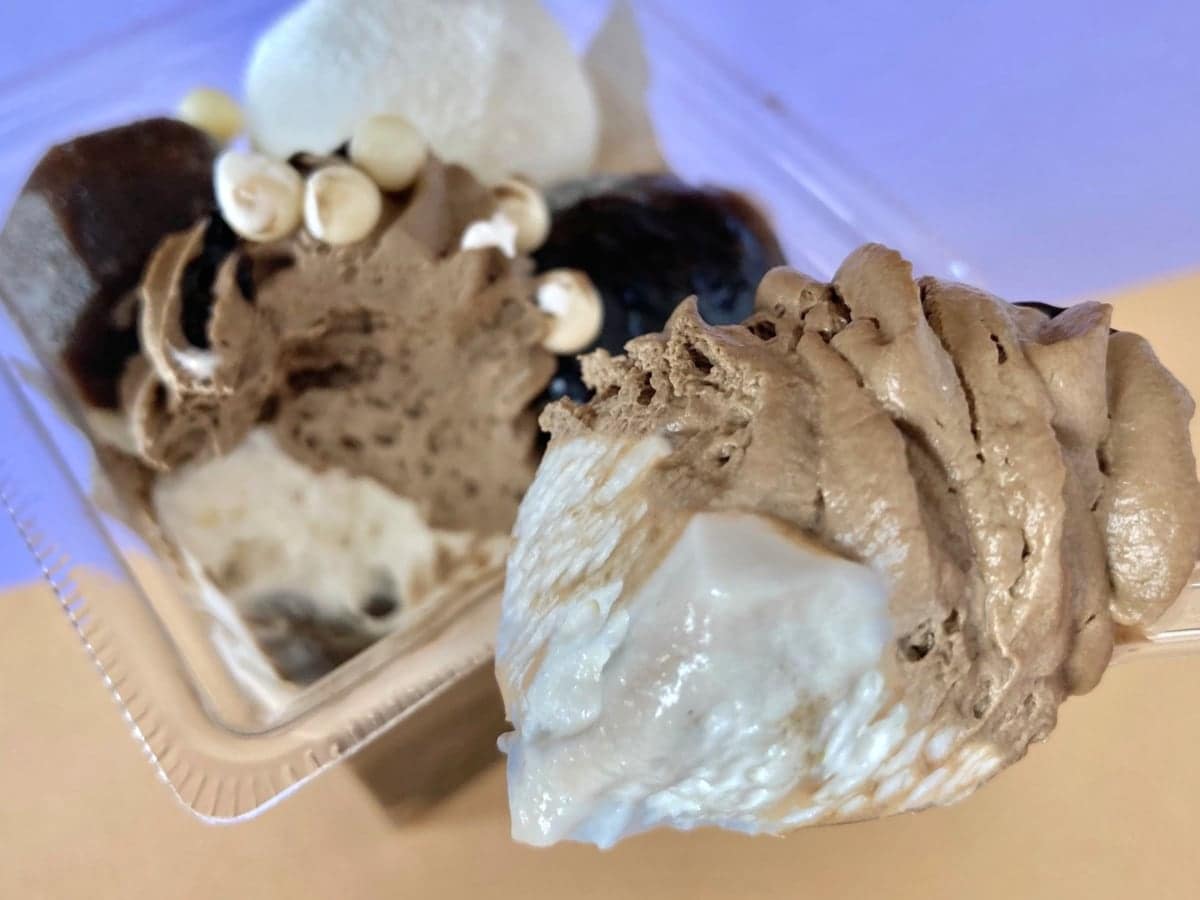 ご褒美にぴったり！ほっこり癒される！【セブン】トッピングたっぷりのほうじ茶パフェ