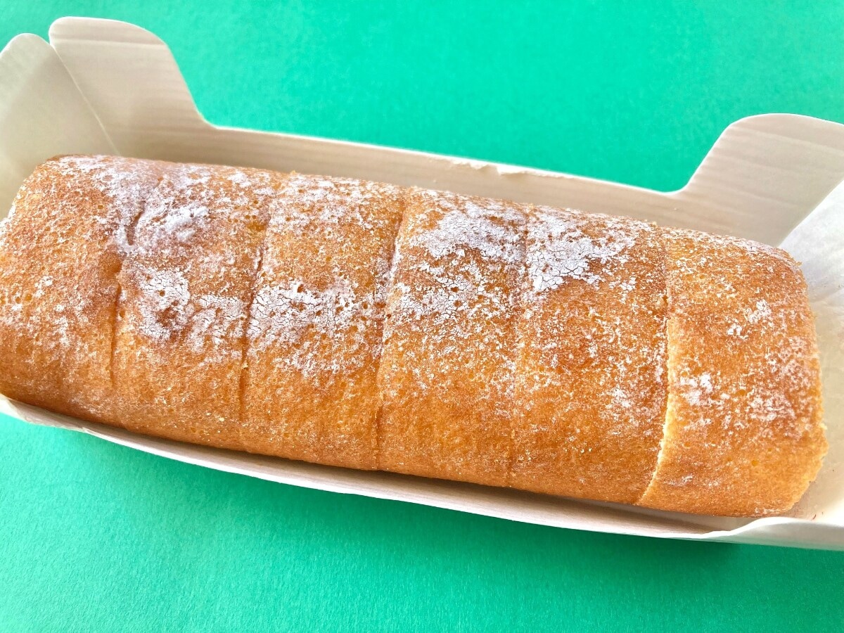 甘酸っぱくて美味しい！！【セブン】いちごの味わいがしっかり楽しめるロールケーキ