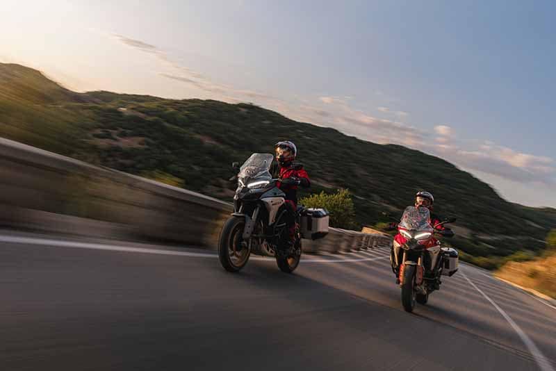 【ドゥカティ】「ムルティストラーダV4ラリー」2026年モデルを発表/日本発売は2026年春予定 記事8