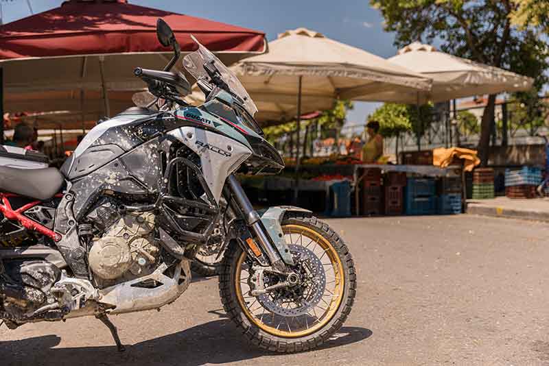 【ドゥカティ】「ムルティストラーダV4ラリー」2026年モデルを発表/日本発売は2026年春予定 記事9