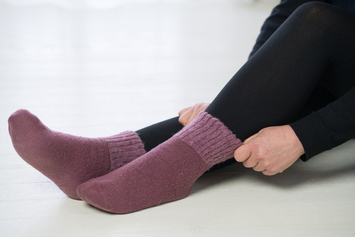 33歳・世帯年収500万の女性が「トイレットペーパーの芯が柔らかくなるまで使う」ワケ