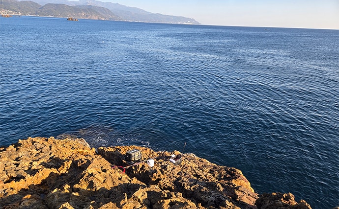 真冬の沖磯で40cm級尾長を好捕！【伊豆半島】 一筋縄でいかない寒メジナ釣りを満喫