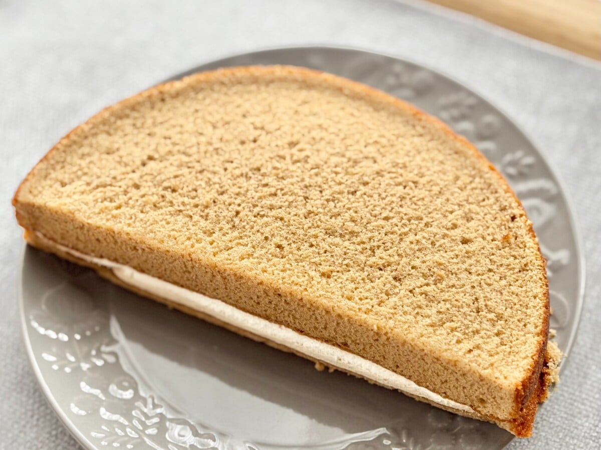 大きいけどペロリといけちゃう？【セブン】大人もおいしいほろ苦スイーツ