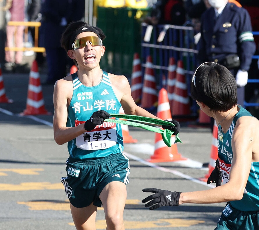 2年連続で2区に出走し、青学大の連覇に大きく貢献した黒田。4年生として迎える来年もどんな走りを見せるか楽しみだ