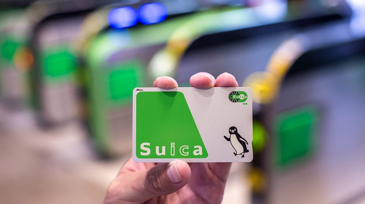 「Suica」の意外な秘密 − 実はJR東日本に借りているだけで自分のものではないって知ってた?の画像1