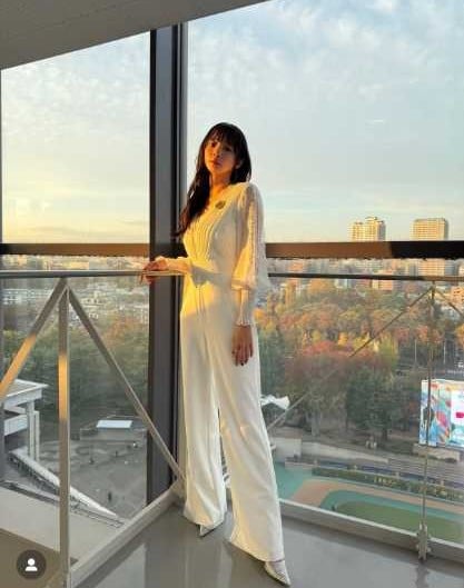 Instagram:岡田紗佳(@sayaka_okada)より