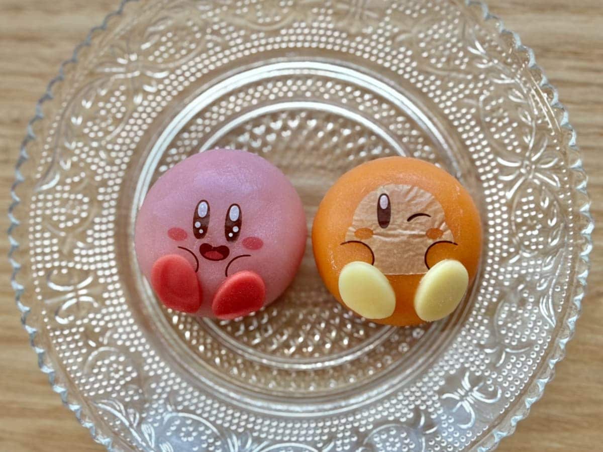 かわいくて「食べるのを躊躇」？【ファミマ】と人気キャラのコラボおやつ