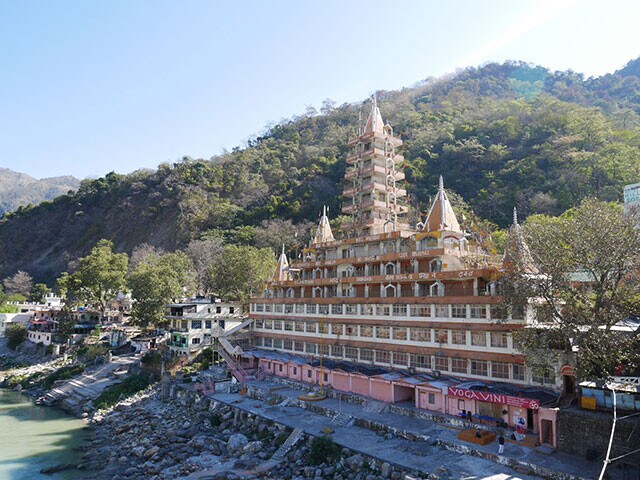 ヨガの聖地として知られている北インドのリシケシ