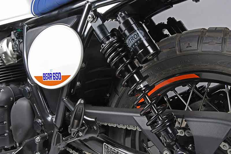 ナイトロンからロイヤルエンフィールド BEAR 650(25-)用リアショックアブソーバーが発売! 記事2