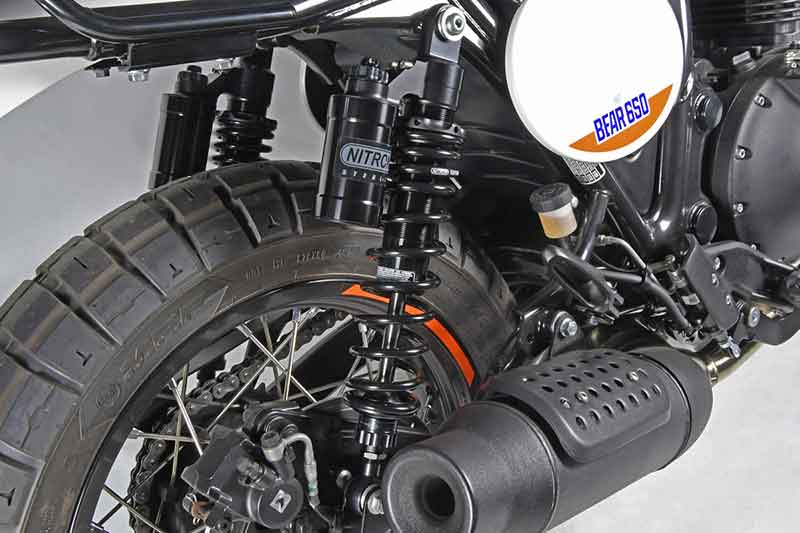 ナイトロンからロイヤルエンフィールド BEAR 650(25-)用リアショックアブソーバーが発売! 記事3