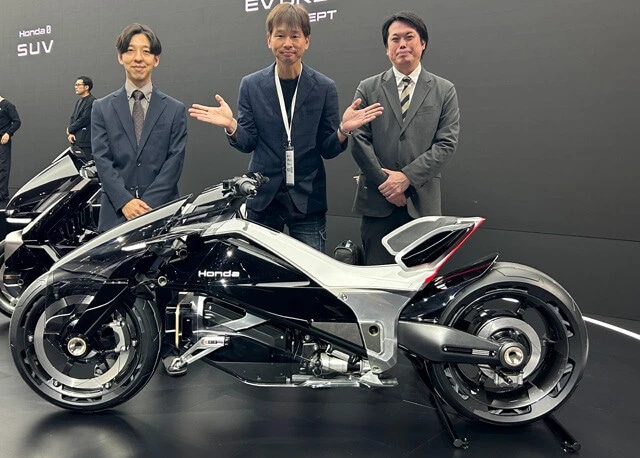 【第3位】ホンダ EVアウトライヤーコンセプト　ジャパンモビリティショー2025でホンダ開発陣を完全ロックオンした青木氏。納得するまで「ほほ笑み尋問取材」を敢行した