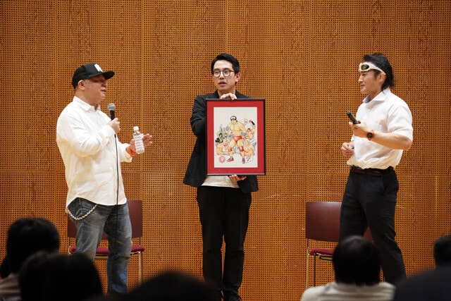 ミノワマンと『キン肉マン』の超人たちのイラストが披露された