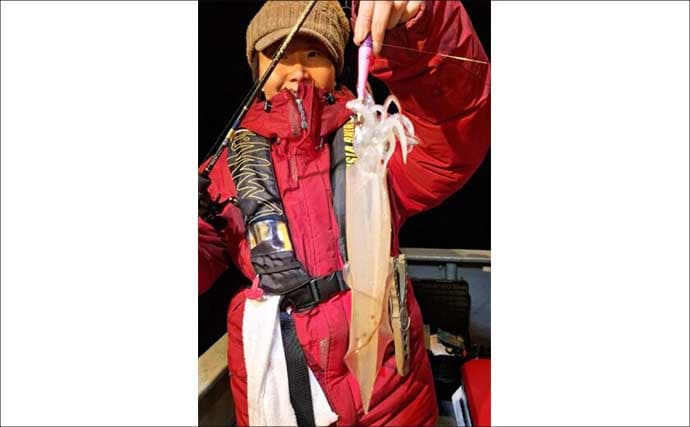 【沖のルアー釣果速報】トンジギで24kg級巨大タネトン浮上！カツオもヒット（三重）