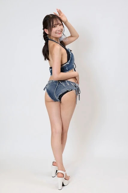 小嶋明梨