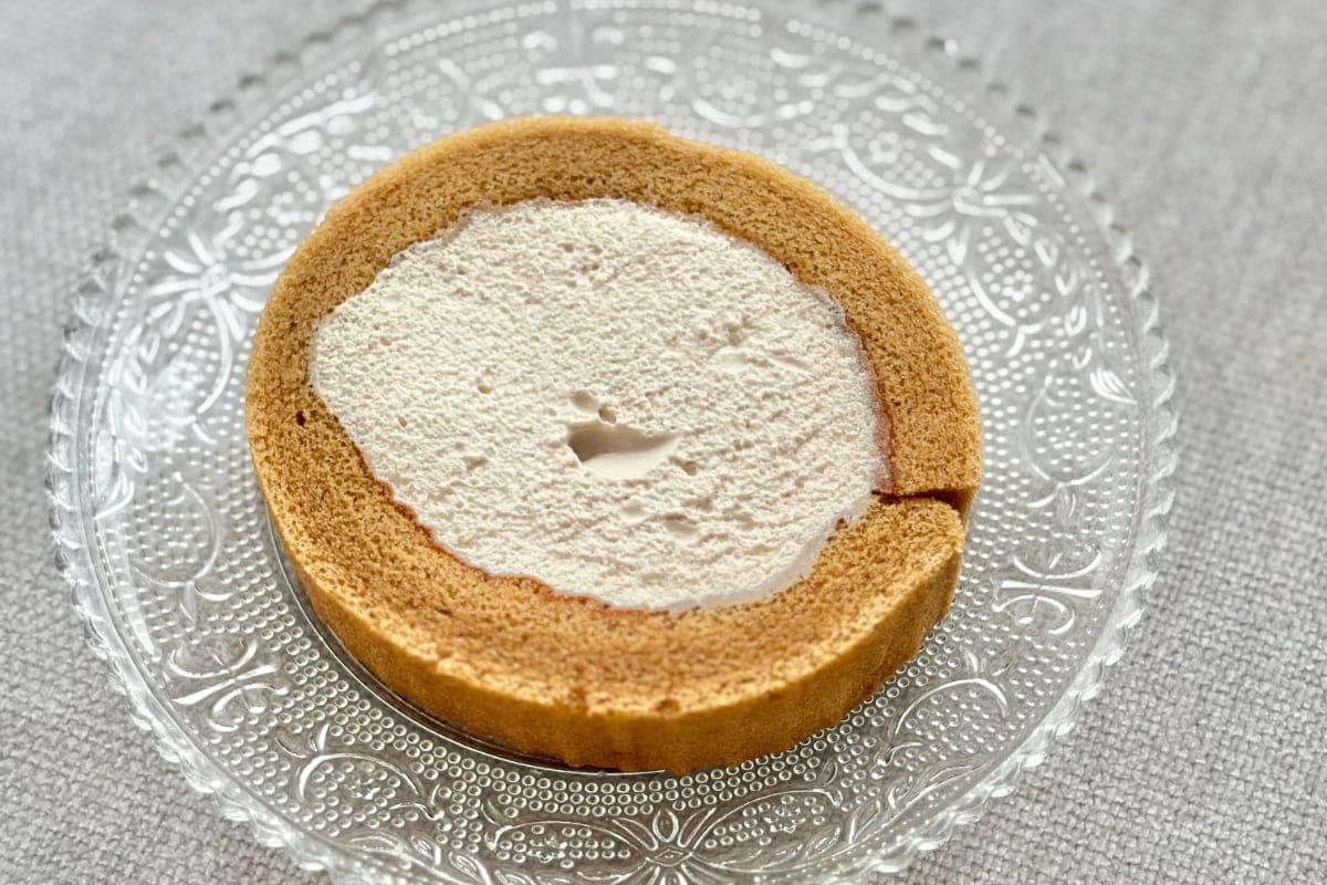 「甘さ控えめ」「また買わなきゃー♡」【ローソン】の新作スイーツが上品