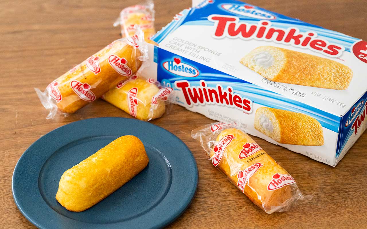 【セブン】新発売のスティックケーキは3本入りなのに安くて美味い