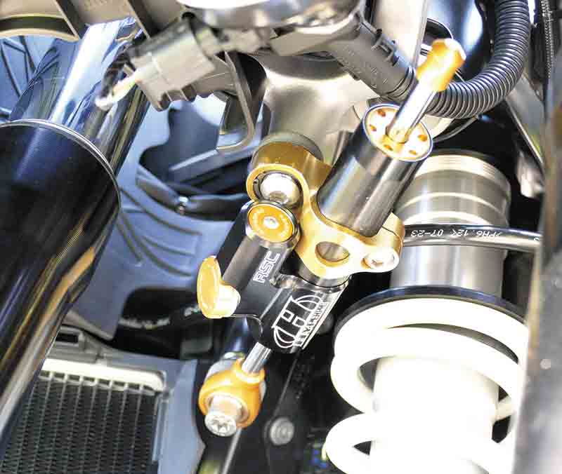 ハイパープロの「ステアリングダンパー」に新サイズ ＆ R1300GS用ステーが登場！ 記事1