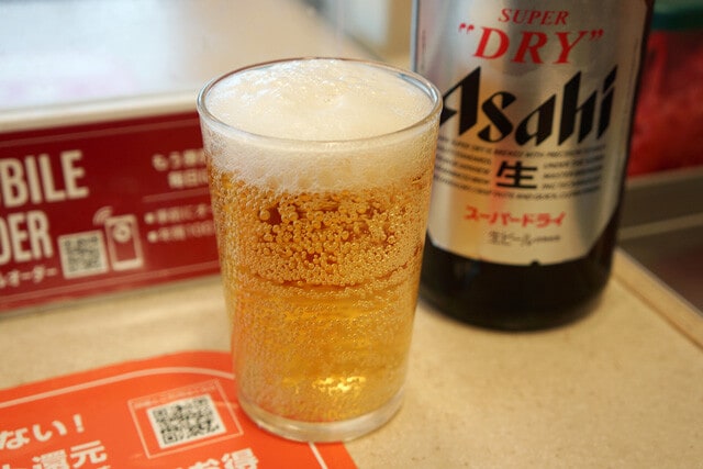 「アサヒスーパードライ」（490円）